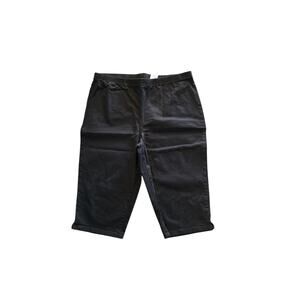 Real Size Capri pants no pockets Black
Size: XL
P22